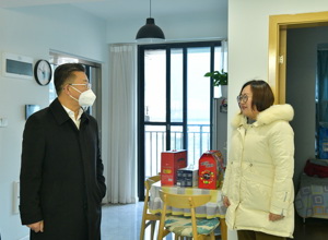 暖心 温馨 迎新——校区举行“庆元旦、迎新年”系列活动
