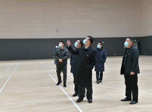 校区领导检查开学准备工作