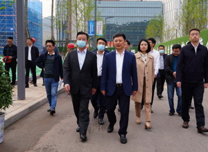 宜宾市委副书记廖文彬到校区调研