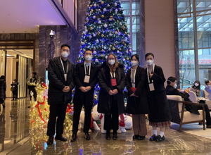发挥语言优势  助力地方盛会 ——校区学子担任2022中国国际名酒博览会志愿者