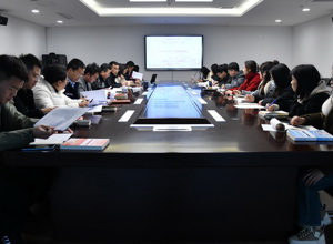 校区举行思政课集体备课会