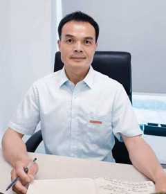 李远辉